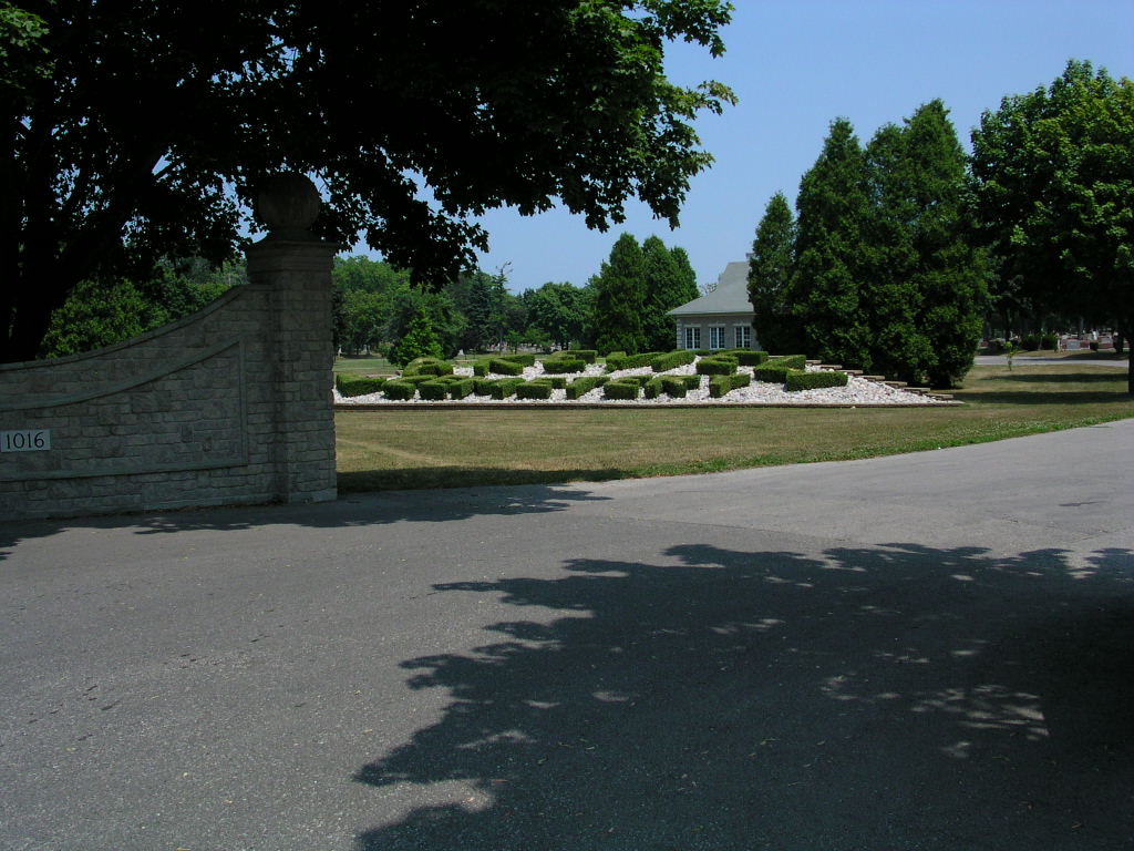 Lakeview Cemetery